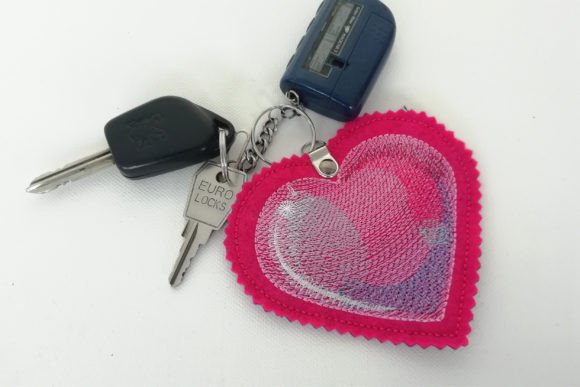 Reviewing Patterned Heart №3 for Etsy Shops